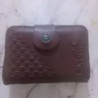 گمشدن کیف جاکارتی قهوه ای رنگ