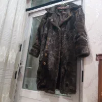 پالتو مجلسی|لباس|فولادشهر, فولادشهر|دیوار