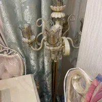 لوستر ۵ شاخه ، ایستاده ، کنار سالنی
