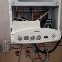 نصب.سرویس و تعمیرات پکیج و آبگرمکن و کولرگازی|خدمات پیشه و مهارت|فولادشهر, C3|دیوار