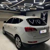 جک اس ۵ اتوماتیک
