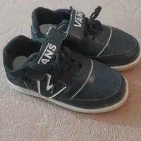 کفش بچگونه|کفش و لباس بچه|مسجد سلیمان, |دیوار