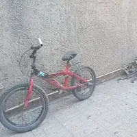 دوچرخه ۲ عدد|دوچرخه، اسکیت، اسکوتر|ایوان, |دیوار