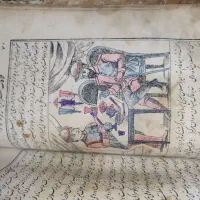 کتاب بسیار قدیمی|کلکسیون اشیاء عتیقه|قوچان, |دیوار