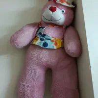 تعداد زیادی عروسک