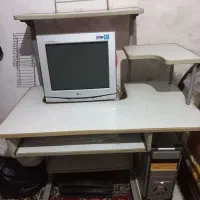 میز کامپیوتر