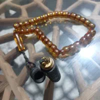 سندلوس|جواهرات|تهران, فلسطین (میدان انقلاب)|دیوار