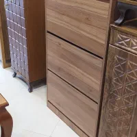 جاکفشی|جاکفشی، کمد، دراور|رشت, چله خانه|دیوار