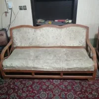 تعدادی وسیله منزل به فروش میرسد