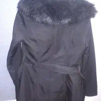 یک عدد کاپشن دخترانه سایز مدیوم ترک