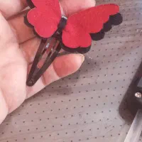 دست سازه های نمدی یلدا|زیورآلات و اکسسوری|صدرا-فارس, فاز ۱|دیوار