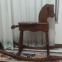 اسب چوبی ارامش