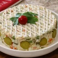 سالاد الویه و سالاد ماکارونی