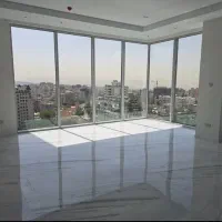 ۱۵۵متر ۲ خواب - تراس چیدمانی - مدرن و مینیمال