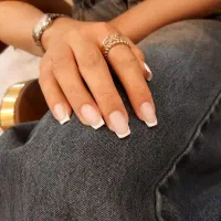 کاشت ناخن