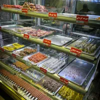 خانم جهت کار در فست فود و کبابی میدان فرهنگ