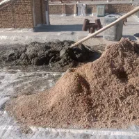 کارگر و حفار هستم