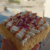 کیک سه شیر کارامل