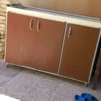 کابینت و آبچکان و یک عدد درخونه