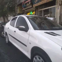 پژو۲۰۶ sdمدل۹۳ سفید نقد و،اقساط و معاوضه|خودرو سواری و وانت|تهران, شادمان|دیوار