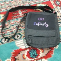 کیفدوشیوکولهمدرسه