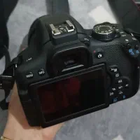 دوربین کنون 750D