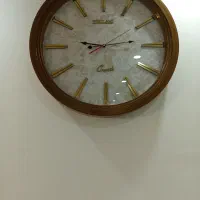 ساعت دیواری