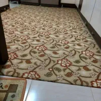 گلیم  ۳ متر در یک و ۷۰ سانت خوب و تمیز