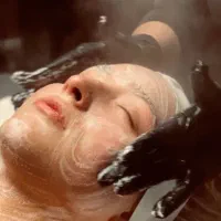 ماساژ بدن و فیشال صورت