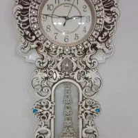 ساعت دیواری سفید صدفی