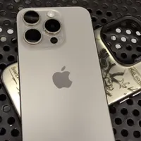 اپل iPhone 15 Pro با حافظهٔ ۲۵۶ گیگابایت|موبایل|قم, زنبیل آباد|دیوار