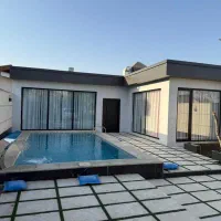 باغ ویلا/۳۰۰متر/۱۰۰متر بنا/استخرچهارفصل/شهریار