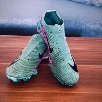 کفش فوتبال استوک دار