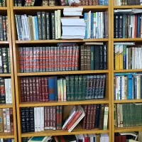 فروش کتابخانه یکجا|کتاب و مجله مذهبی|قم, انسجام|دیوار