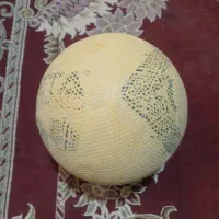 توپ فوتبال معامله میکنم