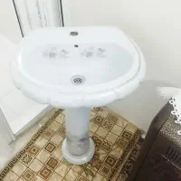 روشویی سرامیکی در حد نو