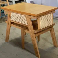 میز نهار خوری کم جا