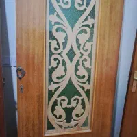 درب چوبی قدیمی بسیار تمیز|مصالح و تجهیزات ساختمان|اصفهان, سودان|دیوار