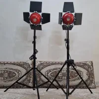 ۲ عدد پرژکتور