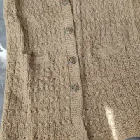 تعدادی ژاکت کرکی دست بافت تمیز وسالم