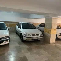 پارکینگ-در-شاهین-شمالی-خیابان-بهار