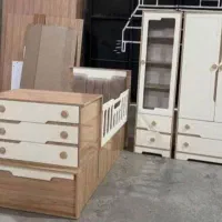 تخت و کمد نوزاد/مونتــاژ با دقتــ و ظـرافتــ بالا