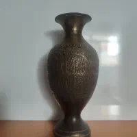 گلدان قدیمی قدمت صدساله