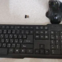 یک عدد کامپیوتر+ اقلام همراه|رایانه رومیزی|یزد, |دیوار