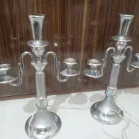 ۲عدد شمعدانی و وسایلات