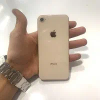ایفون8