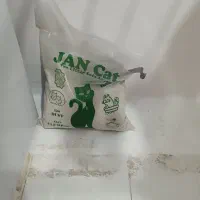 شیر خشک گربه و خاک گربه