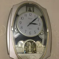 ساعت دیواری موزیکال آنتیک