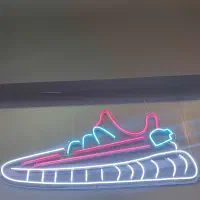 خدمات ساخت تابلو نئون وLED|فروشگاه و مغازه|سبزوار, قائم|دیوار