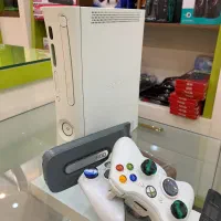 ایکس باکس خیلی تمیز دو دسته اصلی|کنسول، بازی ویدئویی و آنلاین|یزد, |دیوار